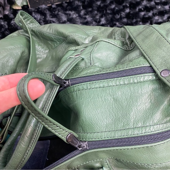 Green Leather Duffel Bag - Picture 5 of 13